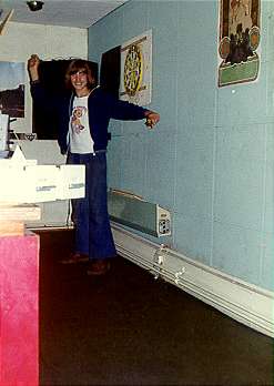 Robin Banks plays darts