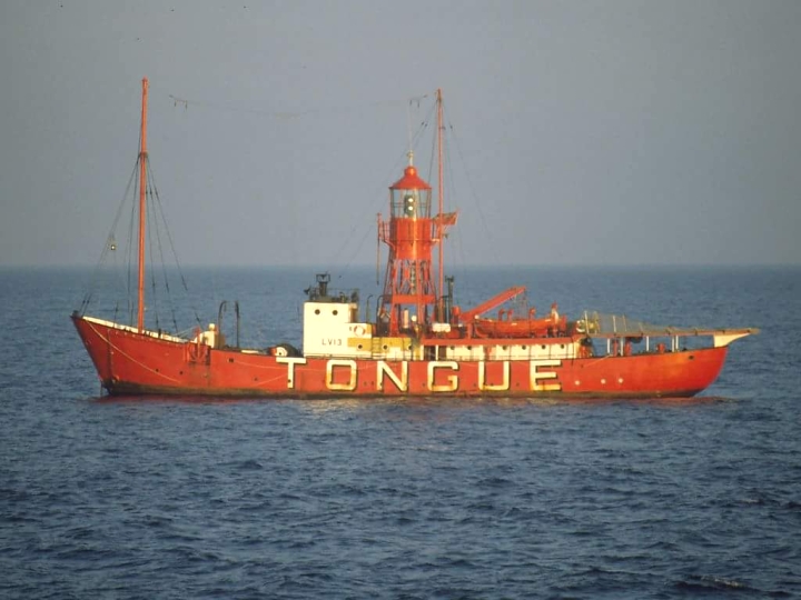 Tongue Light Vessel LV13 1984